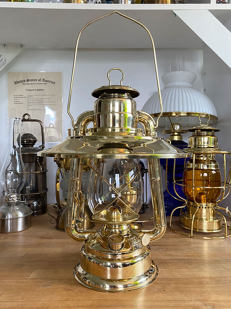 Brass_Shade_Refector_Hurricane_Lantern