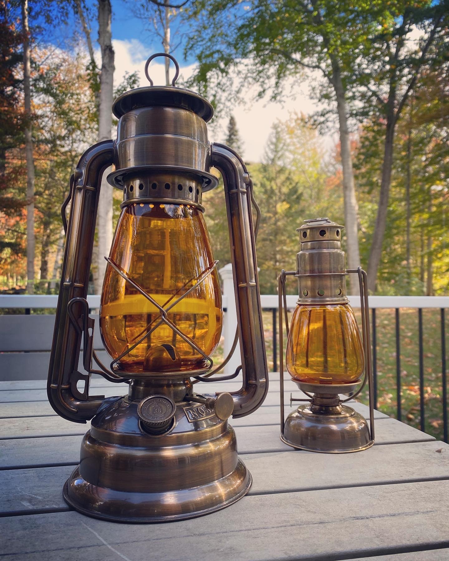 Amber Globe for 12.5" Hurricane Lantern - Image 3