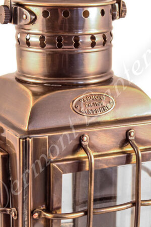 Ship Lantern - Antique Brass Chiefs Oil Lamp - 10"