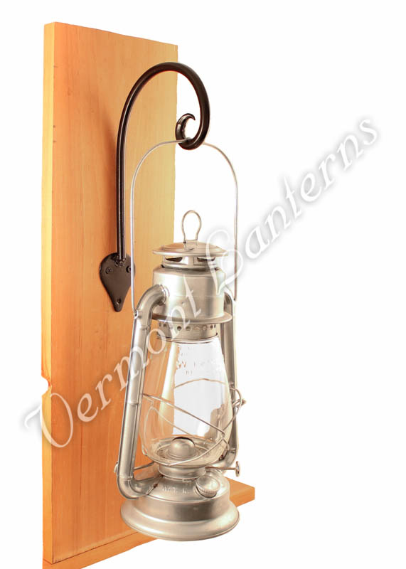 Cast Iron Hook 10" x 6" Round