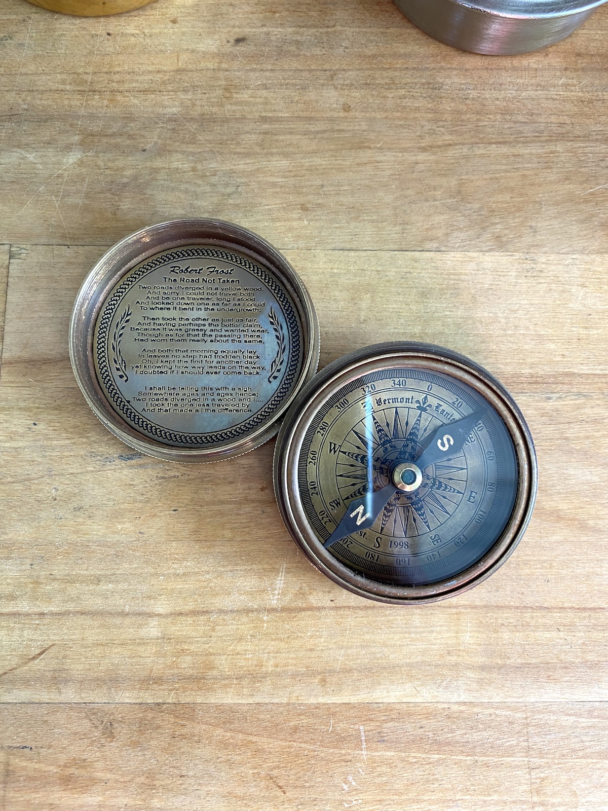 Antique Brass Camping Compass - with Clip - Image 4