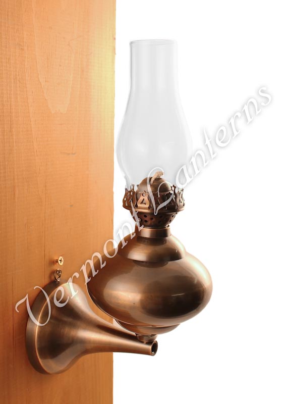 Wall Lamp - Antique Brass "Sterling" 9"